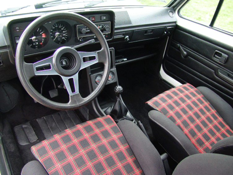 Interior de VW Golf Mk1