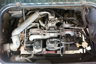 Двигатель 1.9 б. Оппозитный двигатель Фольксваген т3. Engine VW t2. VW t3 2.1 оппозитный двигатель. Оппозитный двигатель 2.1 VW Transporter.