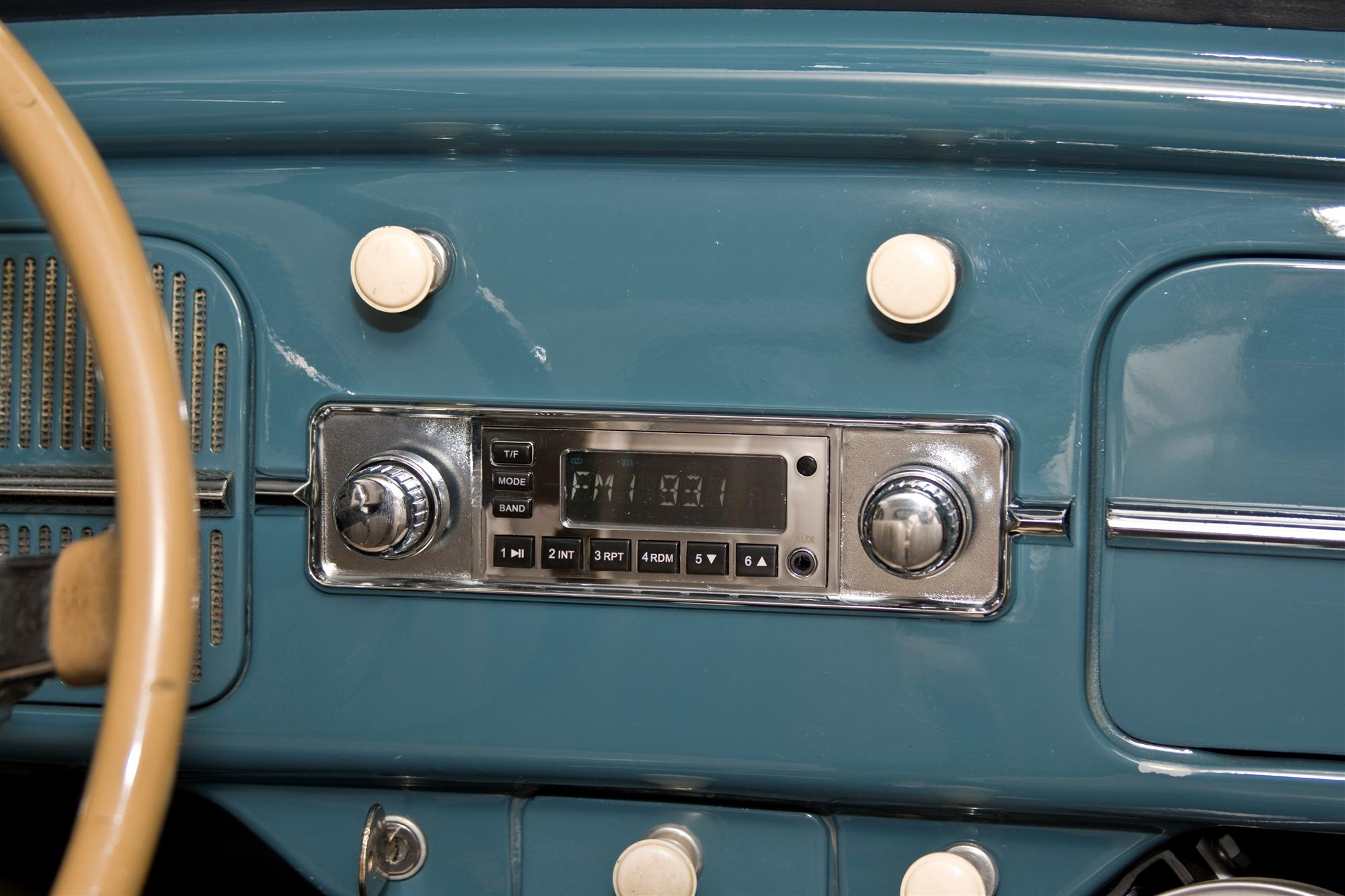 Retrosounds VW Beetle radio